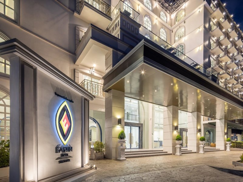 Eastin Hotel Vientiane 8
