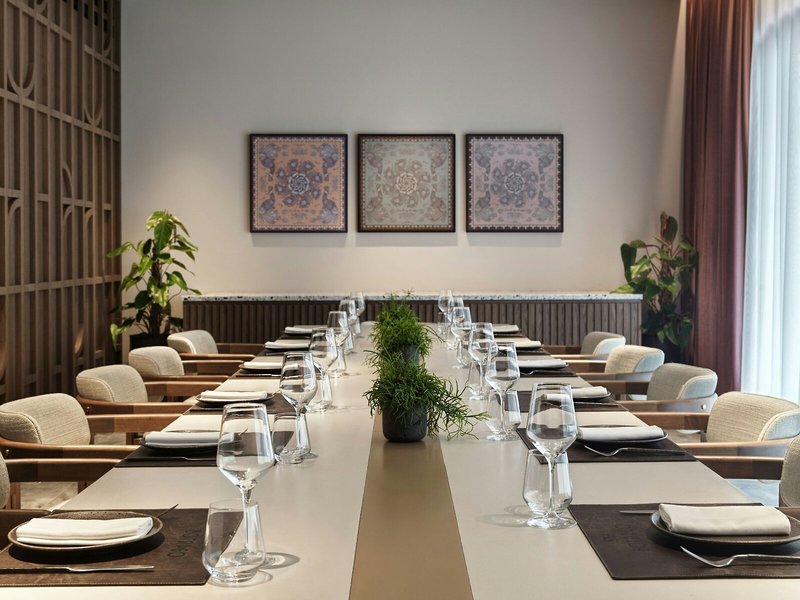 Monasty Thessaloniki, Autograph Collection 19
