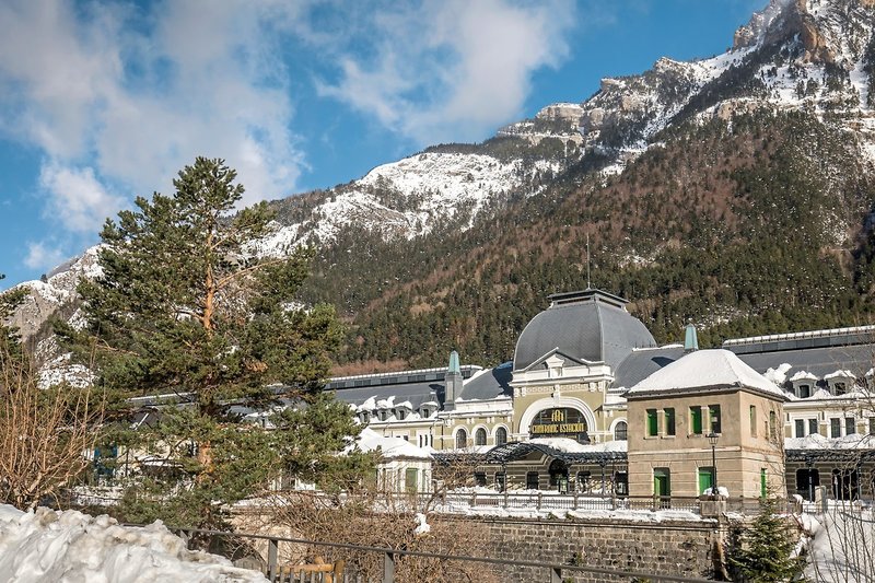 Canfranc Estación, a Royal Hideaway Hotel 5
