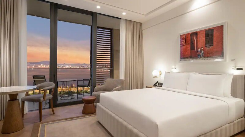 Hyatt Regency Izmir Istinye Park 18