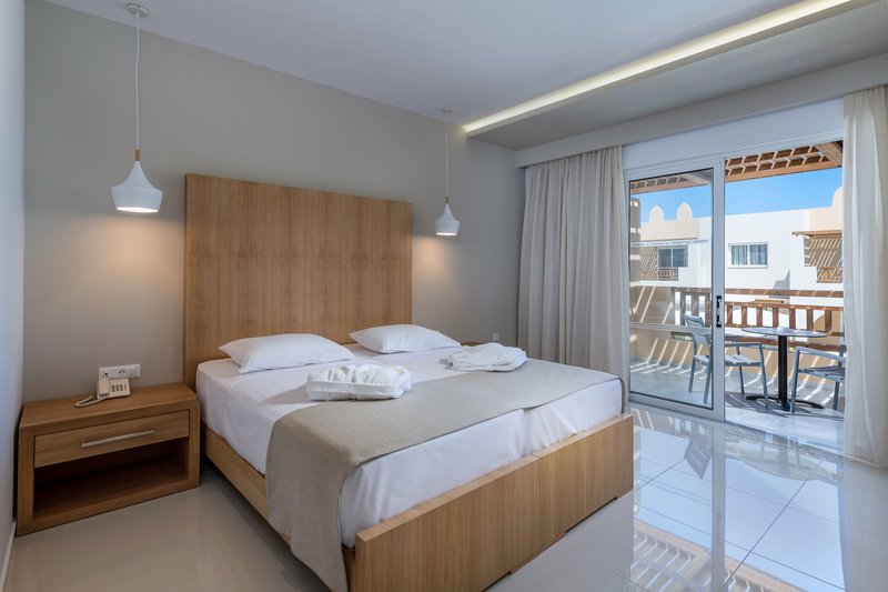 Gaia Palace 32