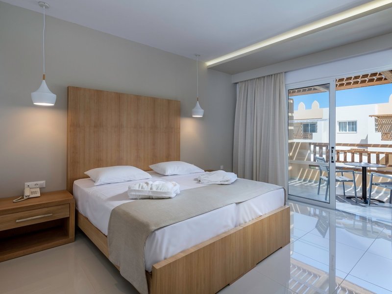 Gaia Palace Hotel 32