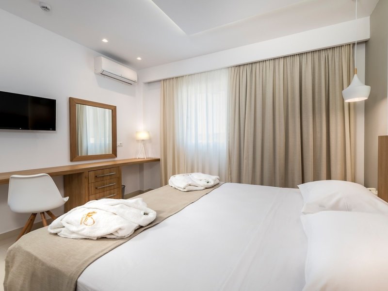Gaia Palace Hotel 41