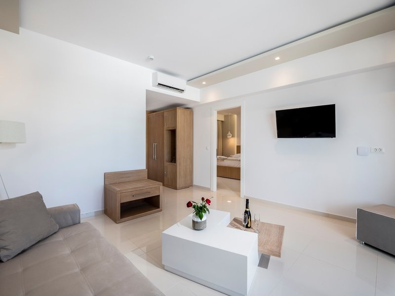Gaia Palace Hotel 43
