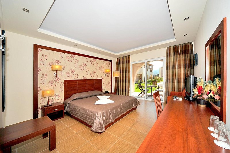 Gaia Palace Hotel 9