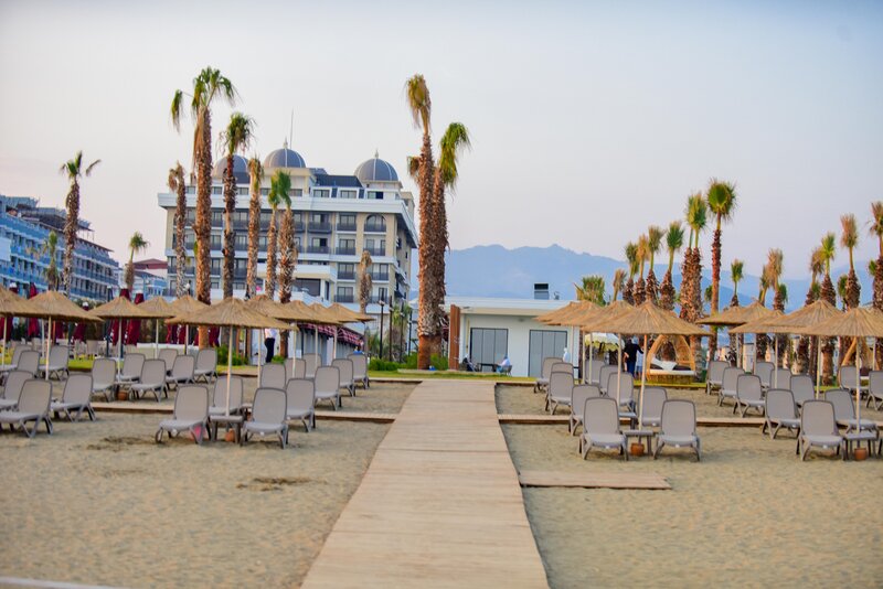 Serenity Queen Hotel 53