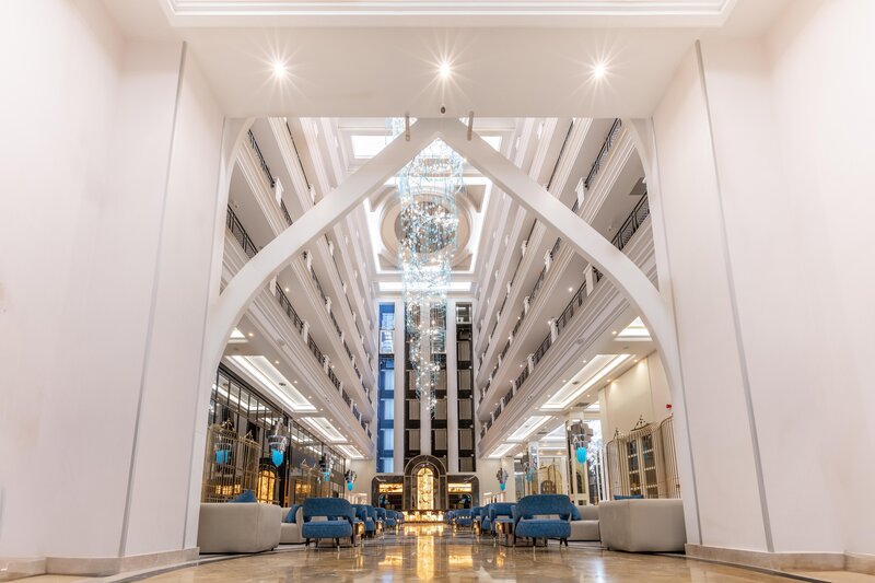 Serenity Queen Hotel 82