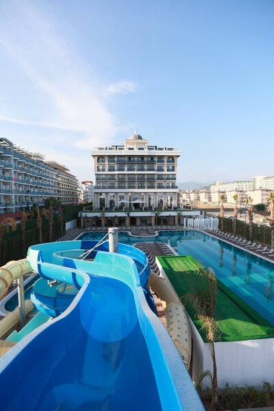 Serenity Queen Hotel 37