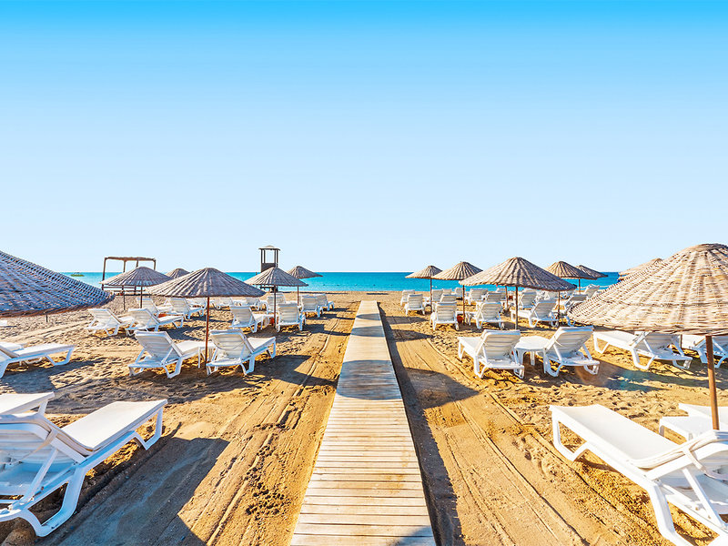Serenity Queen Hotel 3 - Beach