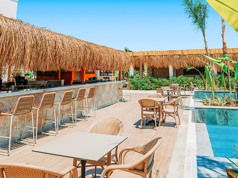 Serenity Queen Hotel 12