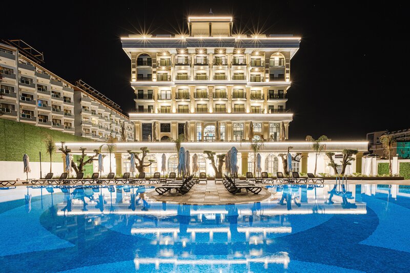 Serenity Queen Hotel 60