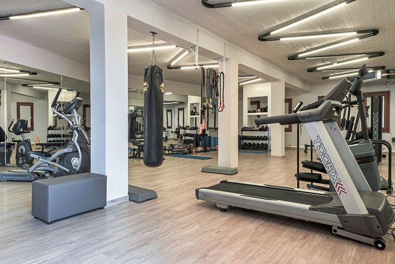 Kassandra Bay Resort, Suites & Spa 7