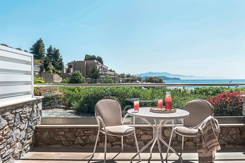 Kassandra Bay Resort, Suites & Spa 10