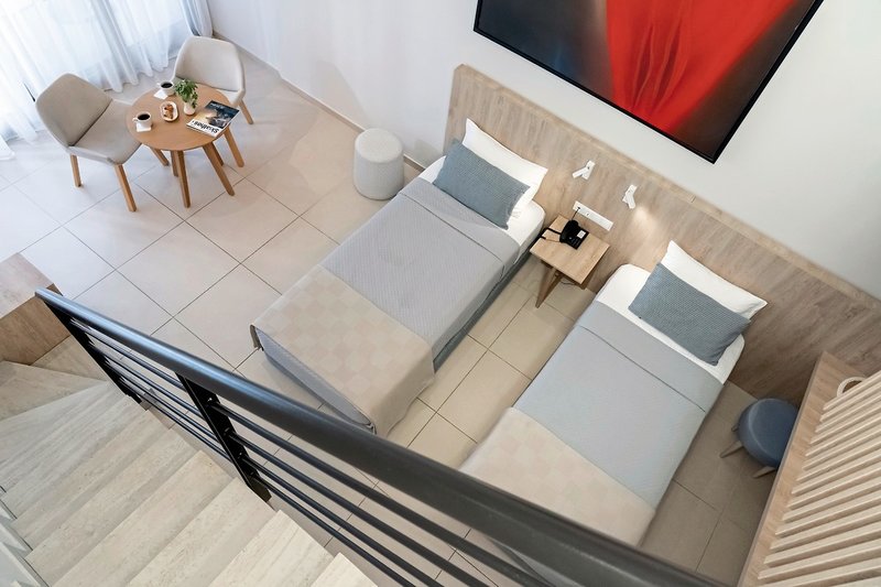 Kassandra Bay Resort, Suites & Spa 12