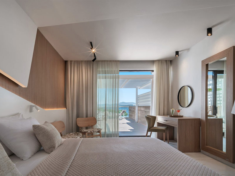 Kassandra Bay Resort & Spa 18