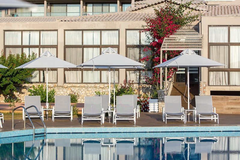 Kassandra Bay Resort, Suites & Spa 4