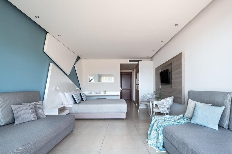 Kassandra Bay Resort, Suites & Spa 15