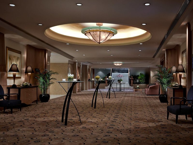 Intercontinental Grand Stanford 13