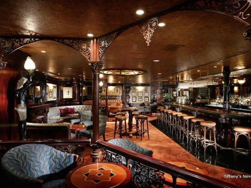 Intercontinental Grand Stanford 19