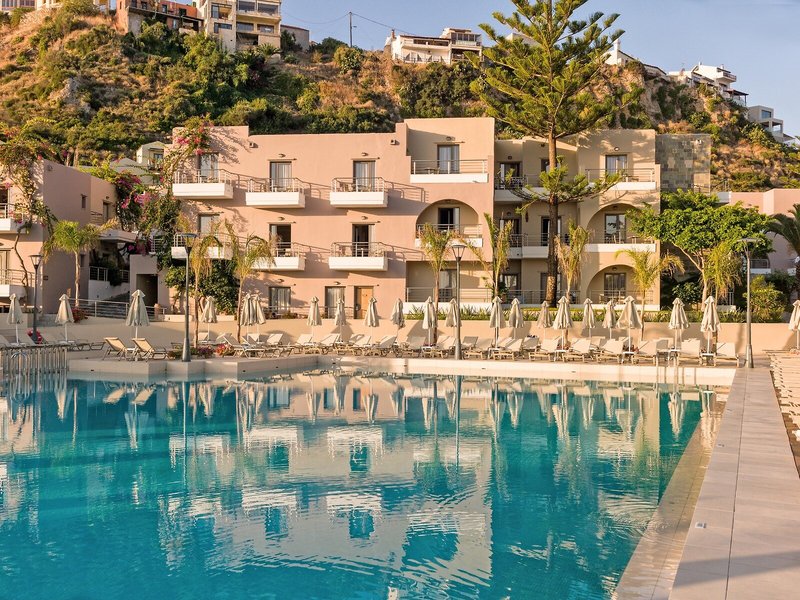 Porto Platanias Village Resort 9