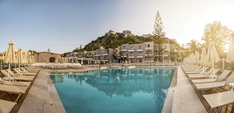 Porto Platanias Village Resort 8