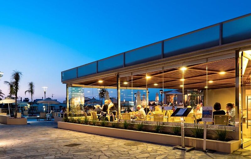 Porto Platanias Village Resort 9