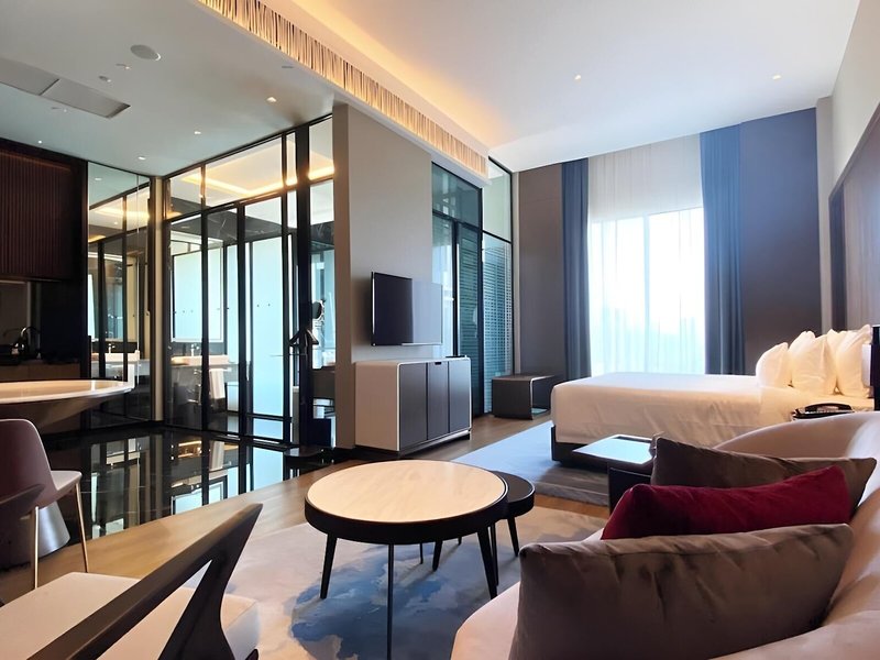 M Resort & Hotel 3