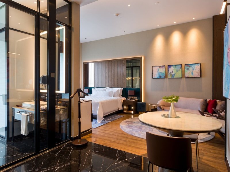 M Resort & Hotel 7