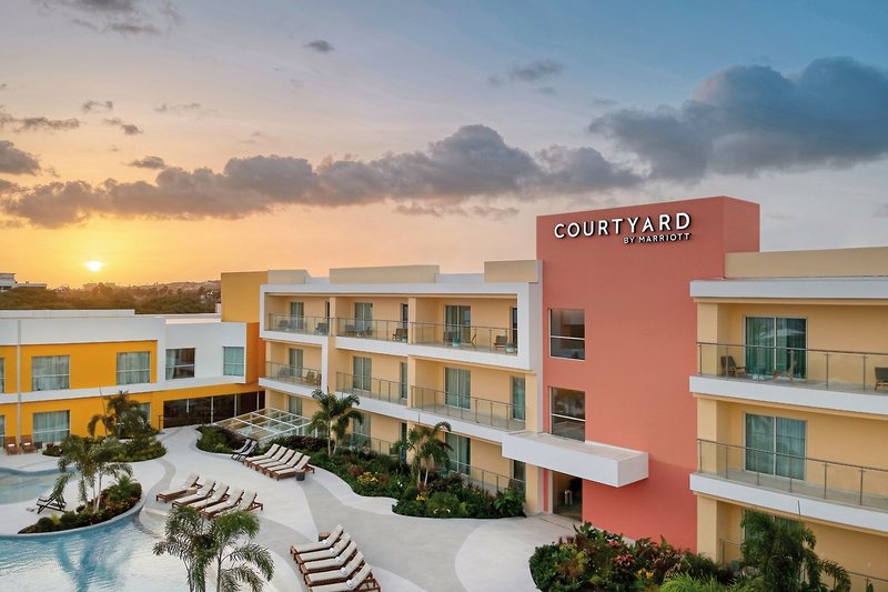 Courtyard Curacao 1