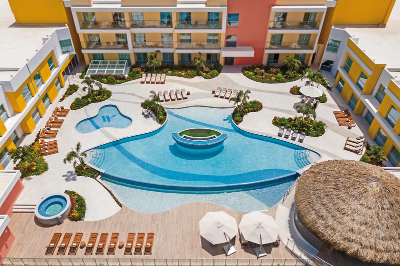 Courtyard Curacao 5