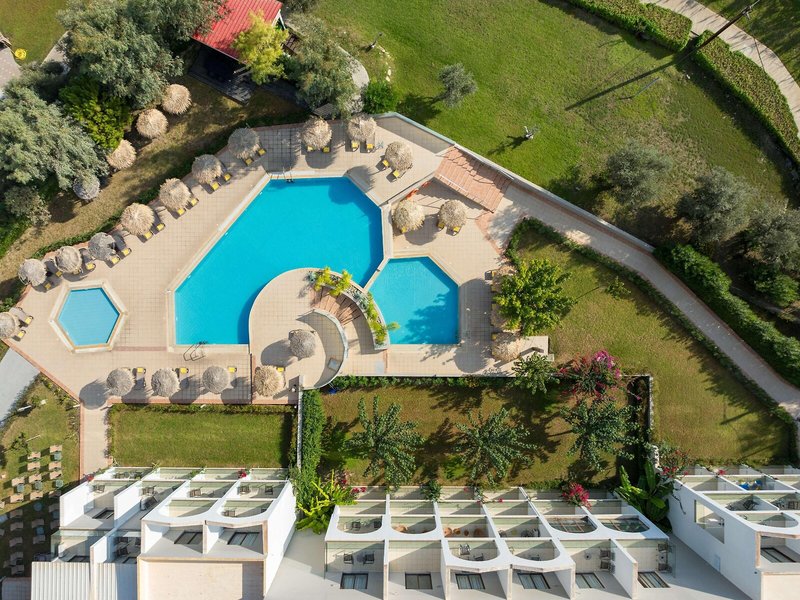Lindos Breeze Beach 21 - Outdoor Pool