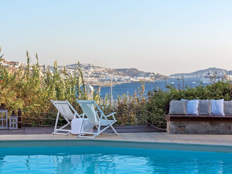 Rhenia Hotel & Bungalows 13