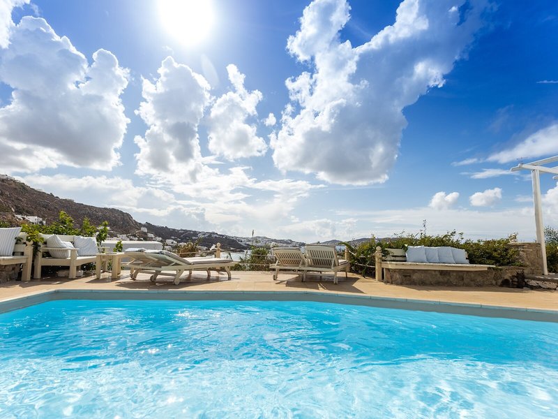 Rhenia Hotel & Bungalows 14