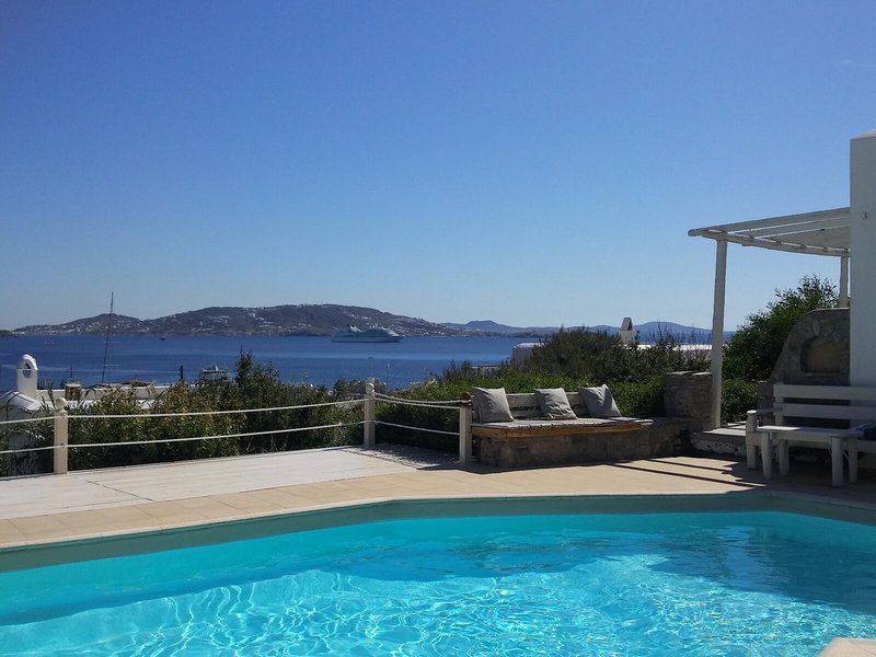 Rhenia Hotel & Bungalows 16