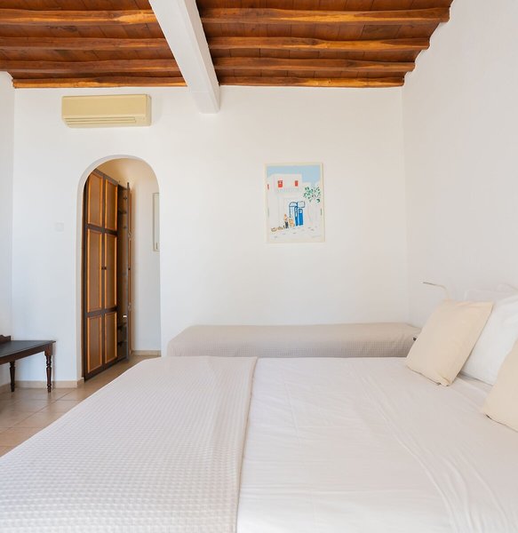 Rhenia Hotel & Bungalows 44