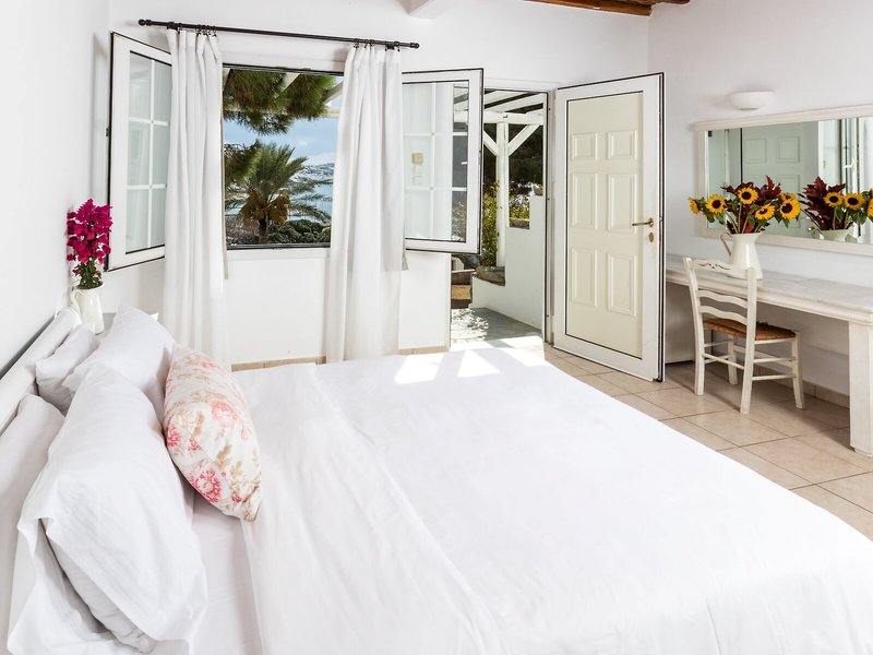 Rhenia Hotel & Bungalows 45