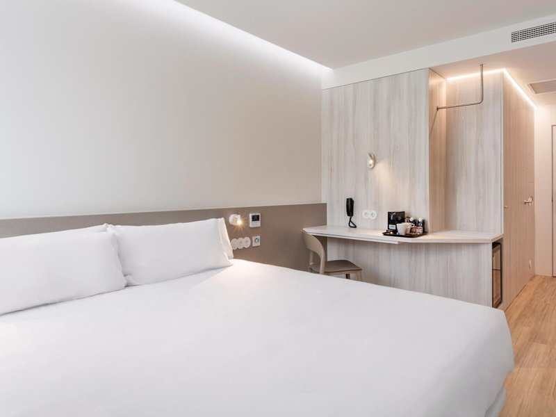 B&B Hotel Santo Tirso 7 - Room Example
