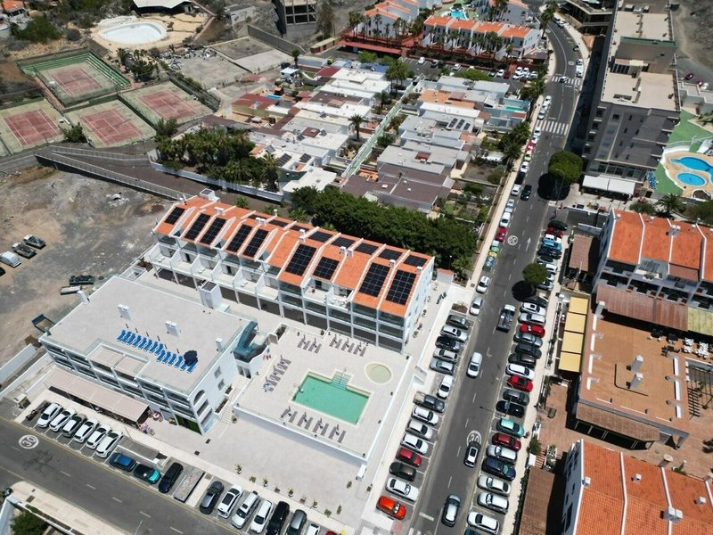 Albatros 1 - Exterior