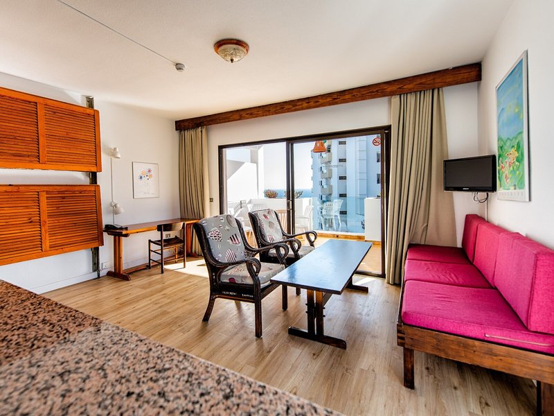 Albatros 35 - Room Example