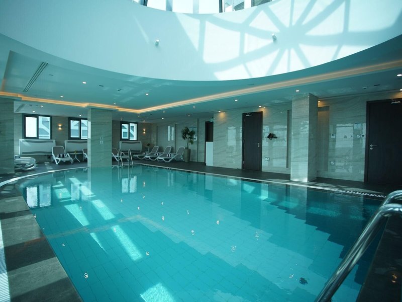 C Hotel & Suites Doha 9