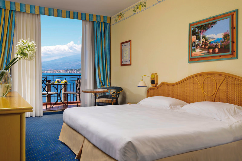 Unahotels Capotaormina 15