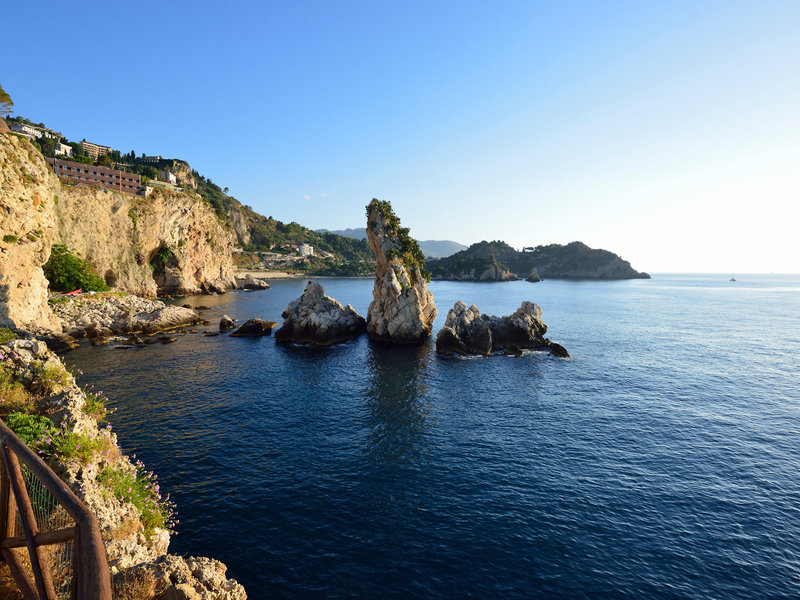 UNAHOTELS Capotaormina 5 - Exterior
