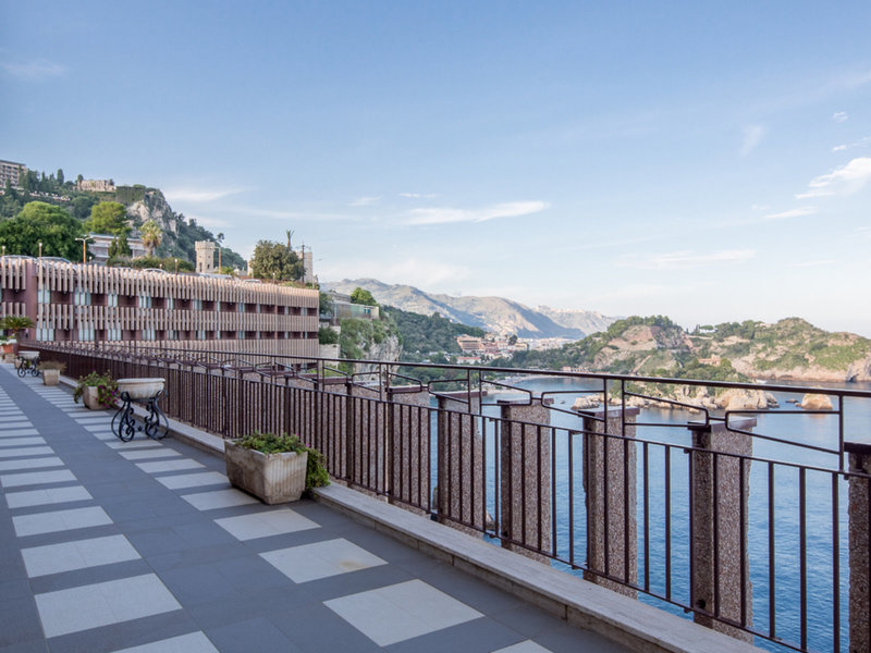 UNAHOTELS Capotaormina 18 - Landscape