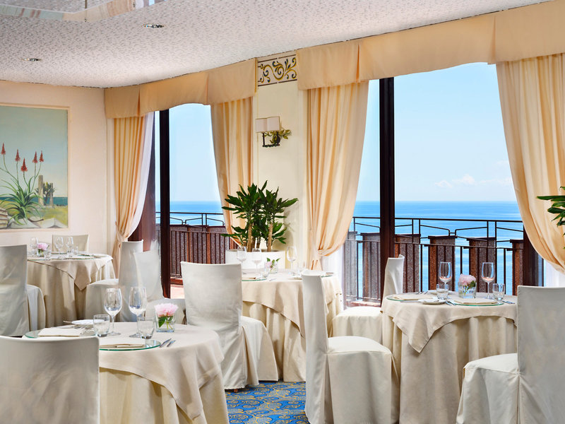 UNAHOTELS Capotaormina 24 - Restaurant