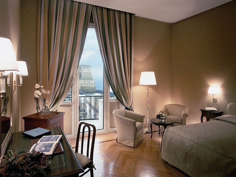 Grand Hotel Vesuvio 17