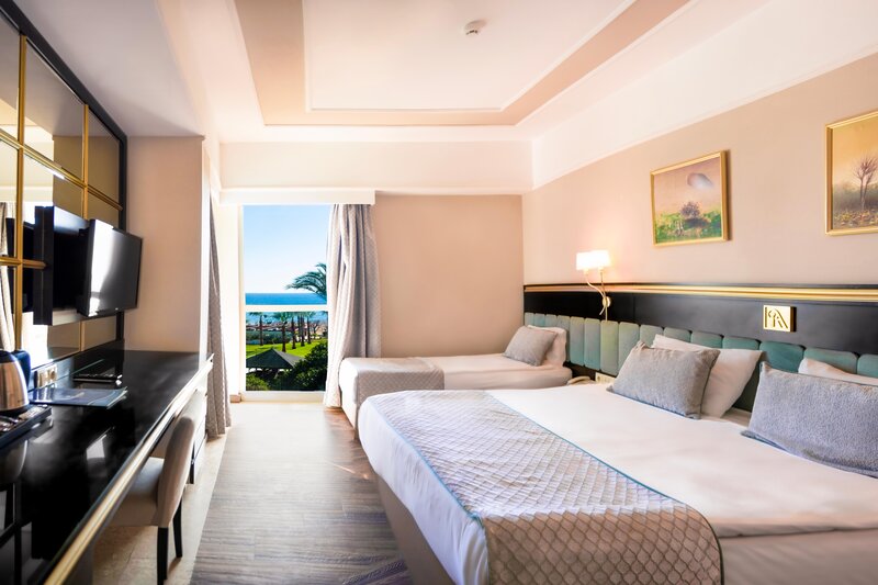 Royal Atlantis Spa & Resort 10