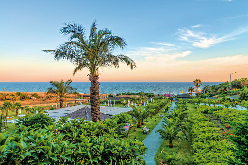 Royal Atlantis Spa & Resort 16