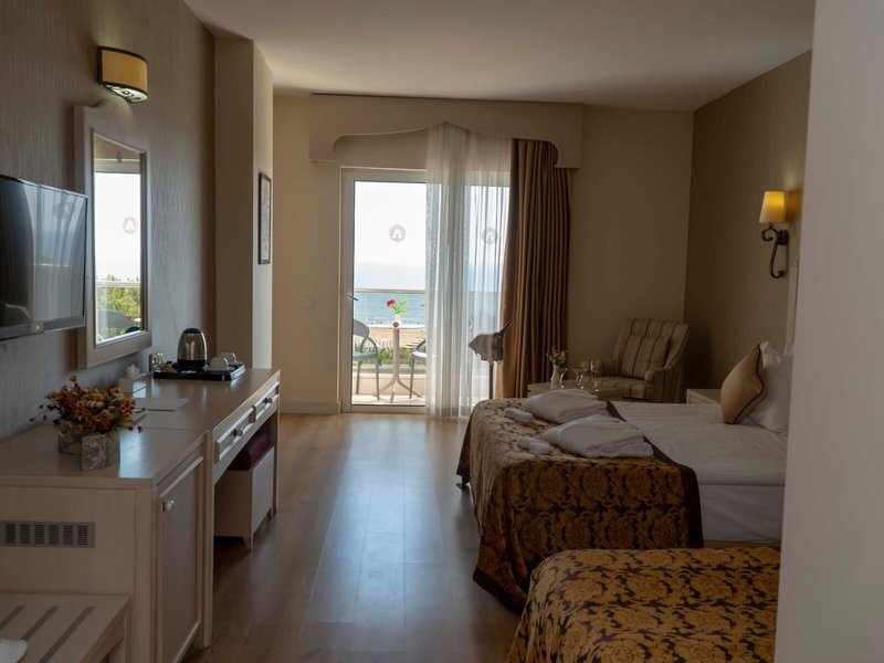 Adalya Resort & Spa 40 - Room Example