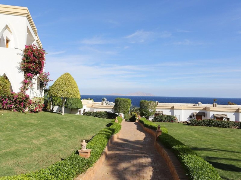 Club Reef Resort 6