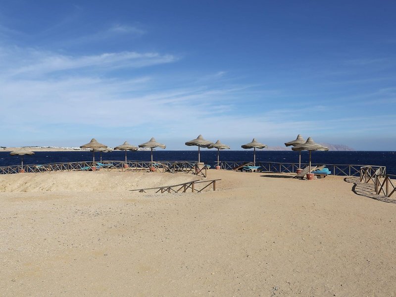 Club Reef Resort 7